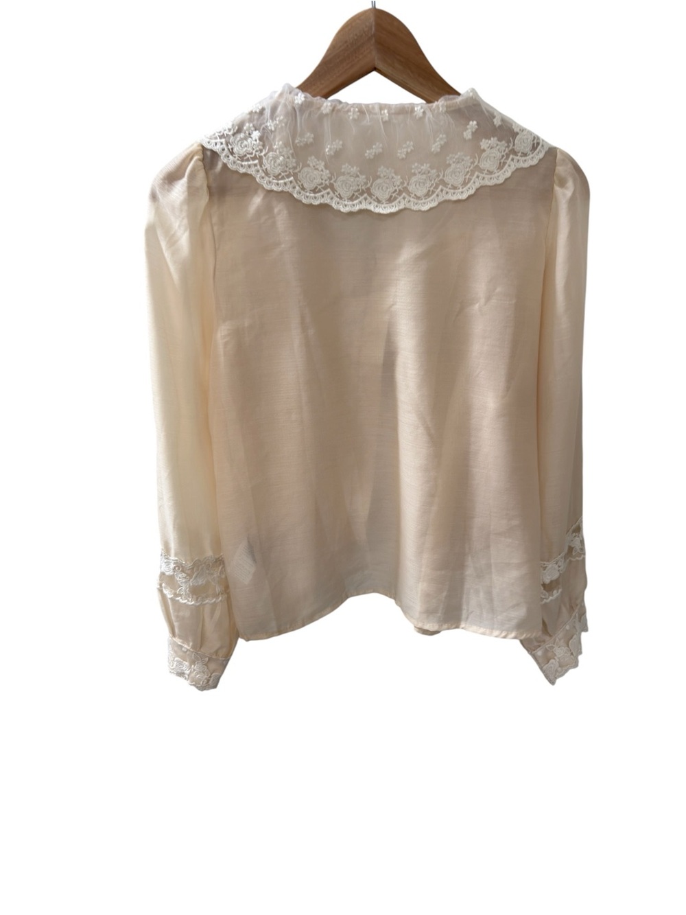 Dazy Size M Lacey Poets blouse with Lace and Peter Pan collar Polyester Blend - Picture 4 of 6